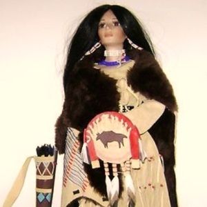 Pine Leaf Native American Doll Hamilton Collection